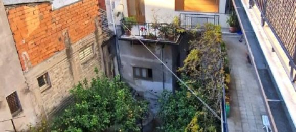 8 rooms House in Paternò, Italy No. 286403 20