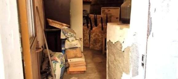 8 rooms House in Paternò, Italy No. 286403 12