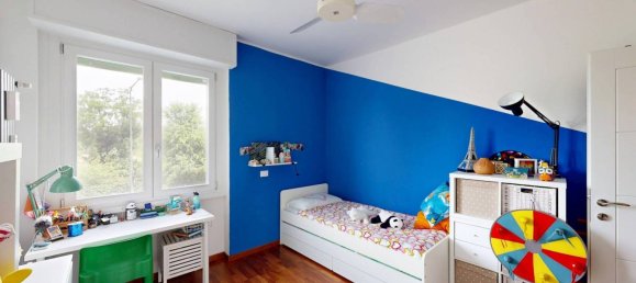 2 bedrooms Apartment in Milan, Italy No. 375143 4