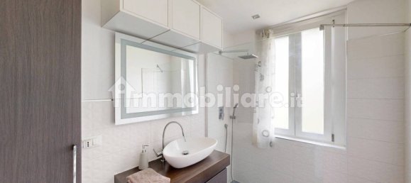 2 bedrooms Apartment in Milan, Italy No. 375143 17