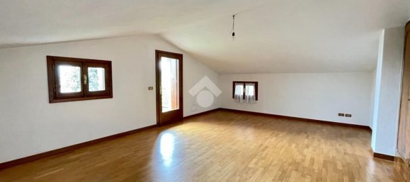 8-salle Villa à Loria, Italy No. 144176 36