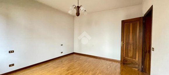 8-salle Villa à Loria, Italy No. 144176 25