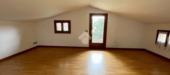 8-salle Villa à Loria, Italy No. 144176 37