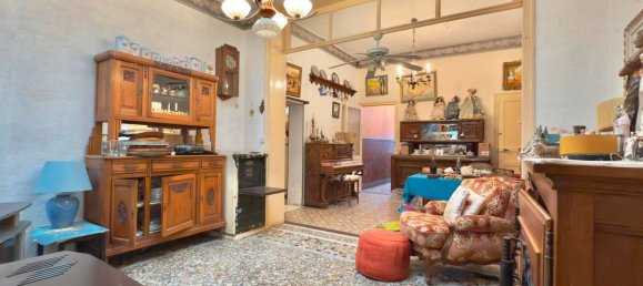 Casa de 8 dormitorios en Roubaix, France No. 45316 7