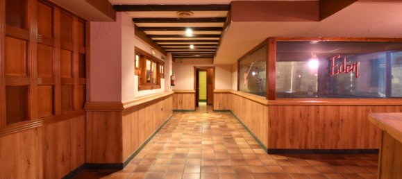 4 غرف نوم عقار تجاري في Durcal, Spain رقم 189300 4