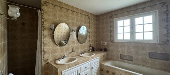 6 bedrooms Villa in Santa-Lucia-di-Moriani, France No. 62769 13