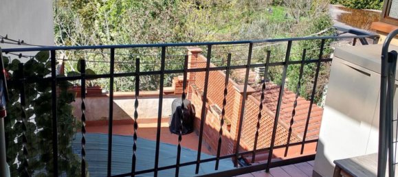 4 rooms Apartment in Campi Bisenzio, Italy No. 49177 9