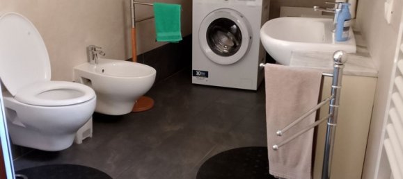 4 rooms Apartment in Campi Bisenzio, Italy No. 49177 24