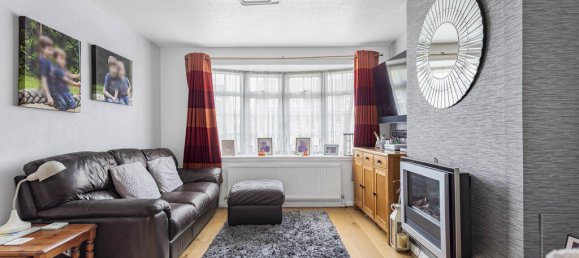 3 Schlafzimmer Haus in Egham, United Kingdom, Nr. 8634 6