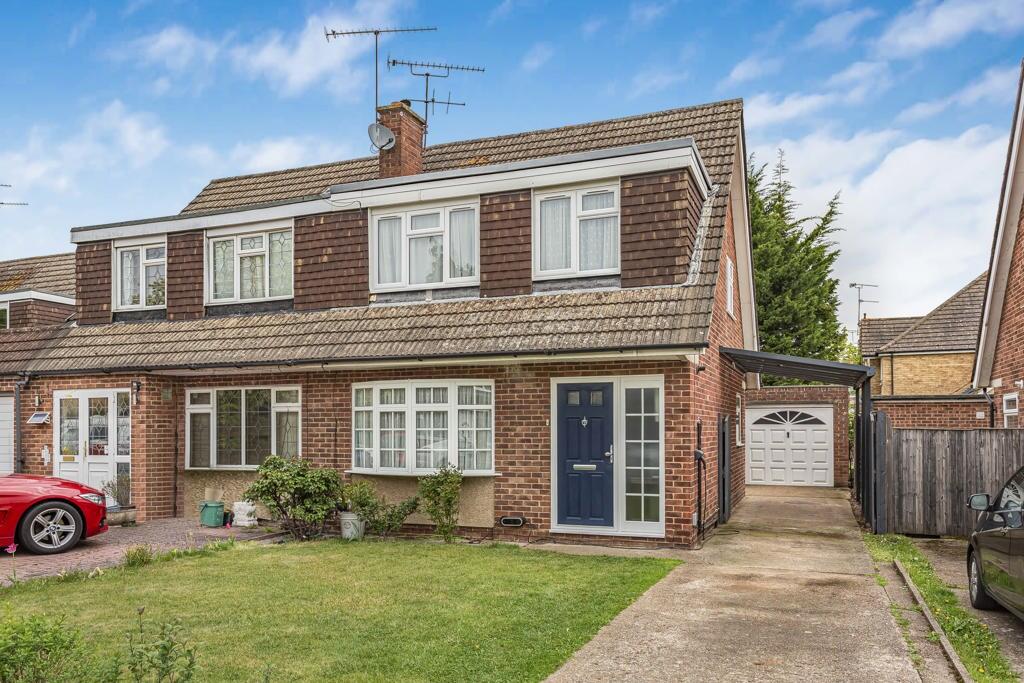 3 Schlafzimmer Haus in Egham, United Kingdom, Nr. 8634