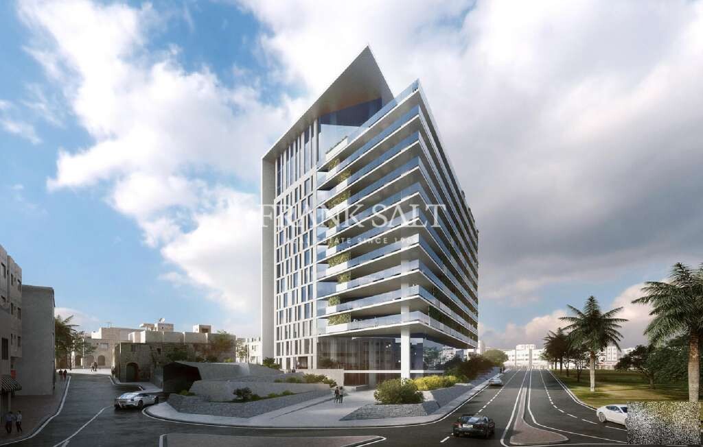 1097m² Office in Qormi, Malta No. 13606