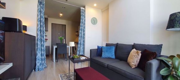 Dúplex de 1 dormitorio en Huai Khwang, Thailand No. 9979 3