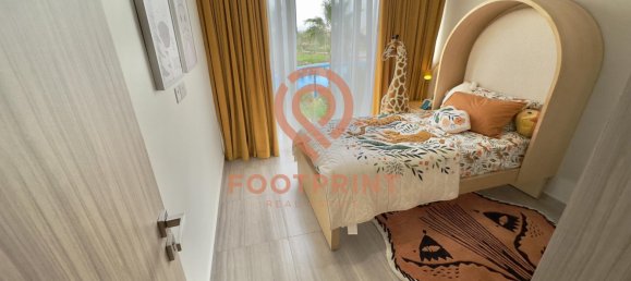 Adosado de 4 dormitorios en Dubai, UAE No. 23743 8