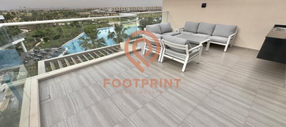 Adosado de 4 dormitorios en Dubai, UAE No. 23743 6