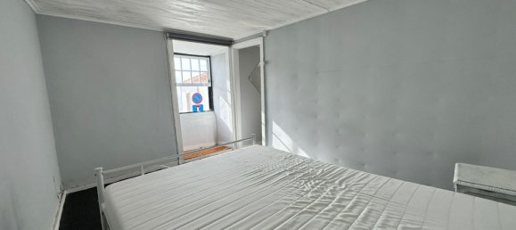 2 bedrooms House in Madalena, Portugal No. 35620 10