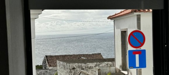 2 bedrooms House in Madalena, Portugal No. 35620 7