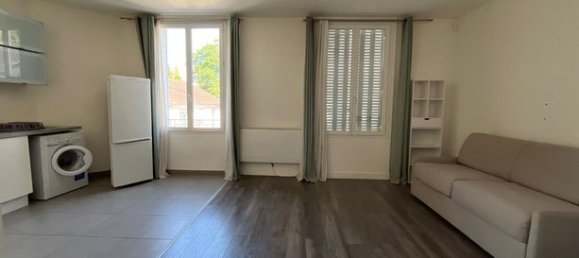 1 bedroom Apartment in Le Raincy, France No. 312210 2