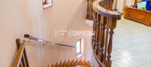 6 rooms House in Villafalletto, Italy No. 151599 12