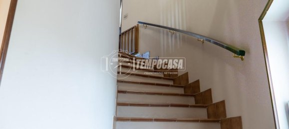6 rooms House in Villafalletto, Italy No. 151599 11