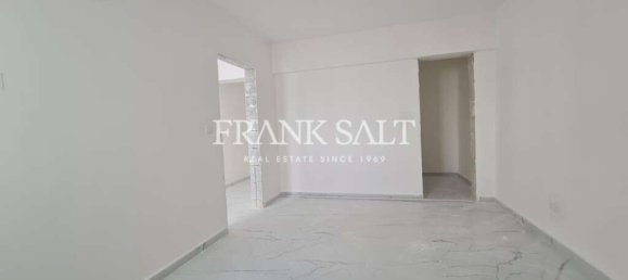 3 Schlafzimmer Wohnung in Santa Venera, Malta, Nr. 3027 8