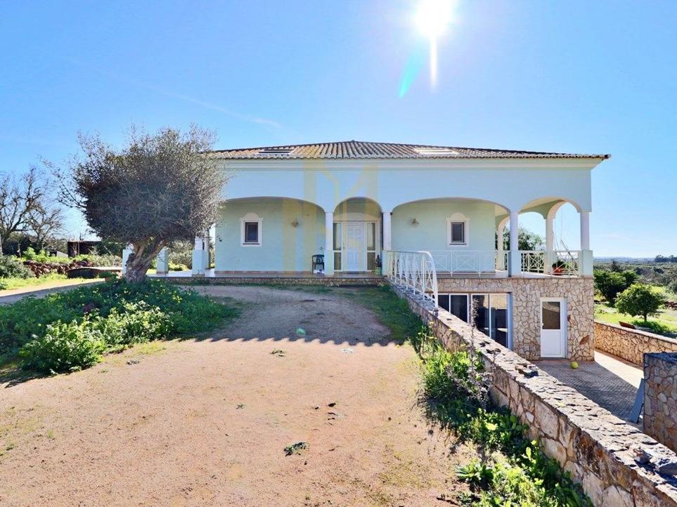 Casa de 3 dormitorios en Lagos, Portugal No. 43392