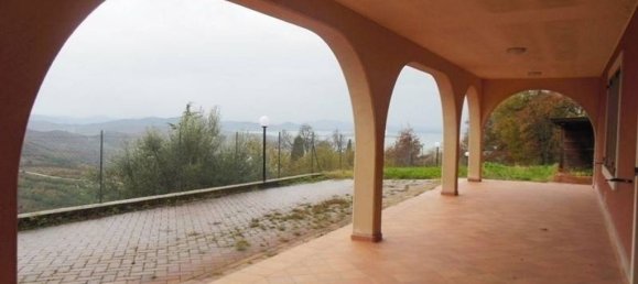 4 bedrooms Villa in Passignano sul Trasimeno, Italy No. 55677 19