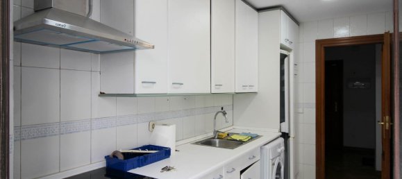 1 bedroom Apartment in Madrid, Spain No. 167453 6