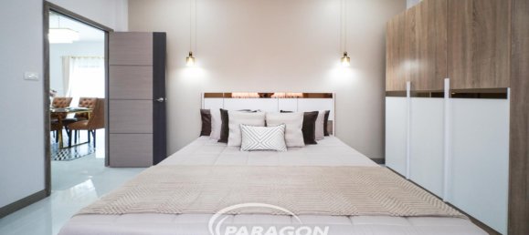 4 bedrooms Cafe / restaurant in Pattaya, Thailand No. 8686 13