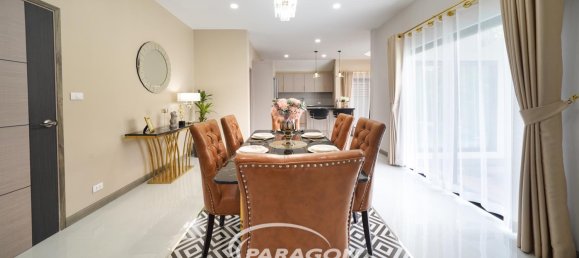 4 bedrooms Cafe / restaurant in Pattaya, Thailand No. 8686 25