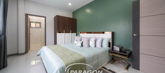 4 bedrooms Cafe / restaurant in Pattaya, Thailand No. 8686 10