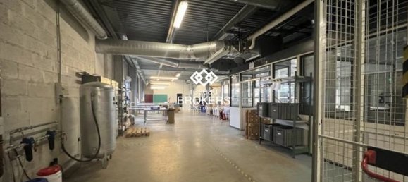 3100m² Commercial property in Le Plessis-Bouchard, France No. 304353 3