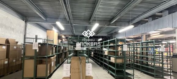 3100m² Commercial property in Le Plessis-Bouchard, France No. 304353 2