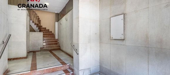 3 bedrooms Apartment in Granada, Spain No. 25997 14