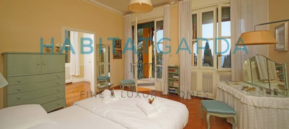 7 rooms Villa in Gardone Riviera, Italy No. 121495 19