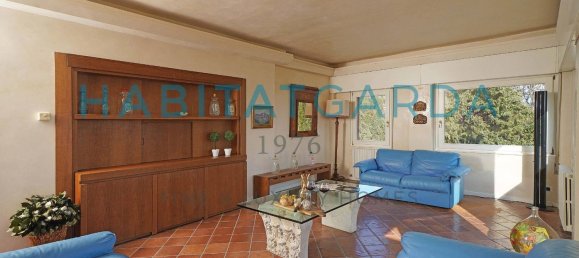 7 rooms Villa in Gardone Riviera, Italy No. 121495 25