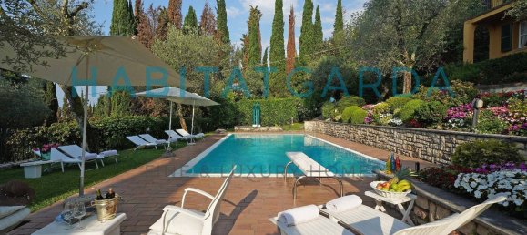 7 rooms Villa in Gardone Riviera, Italy No. 121495 6