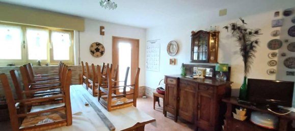 4-Zimmer Haus in Viano, Italy, Nr. 158105 5