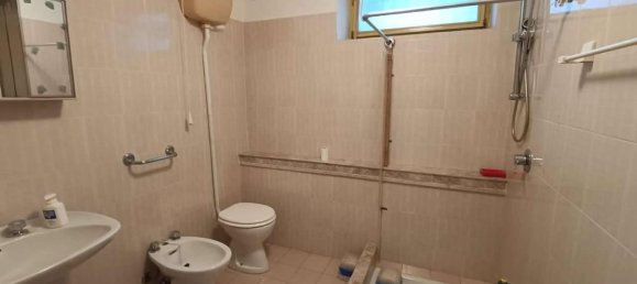 4-Zimmer Haus in Viano, Italy, Nr. 158105 9