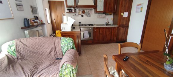 Квартира с 3 комнатами в Персико Дозимо, Италия № 183075 3