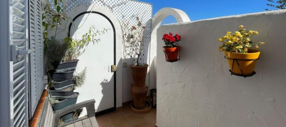 3 Schlafzimmer Penthouse in Marbella, Spain, Nr. 137697 11