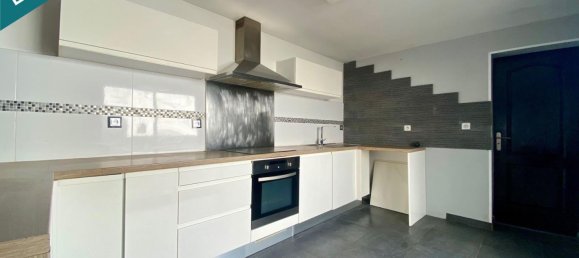 Casa de 3 dormitorios en Denain, France No. 225338 2