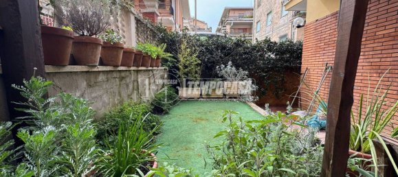 Apartamento T2 em Rome, Italy N.º 192377 25