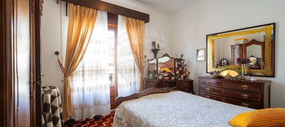 5 bedrooms House in Corroios, Portugal No. 164021 9