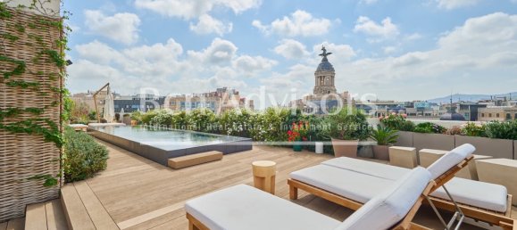 2 chambres Appartement à Eixample, Spain No. 164772 33