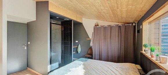 4 bedrooms House in Saint-Bonnet-de-Rochefort, France No. 201236 6