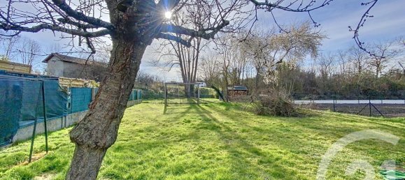 4 bedrooms House in Saint-Bonnet-de-Rochefort, France No. 201236 2