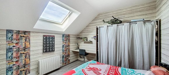 4 bedrooms House in Saint-Bonnet-de-Rochefort, France No. 201236 7