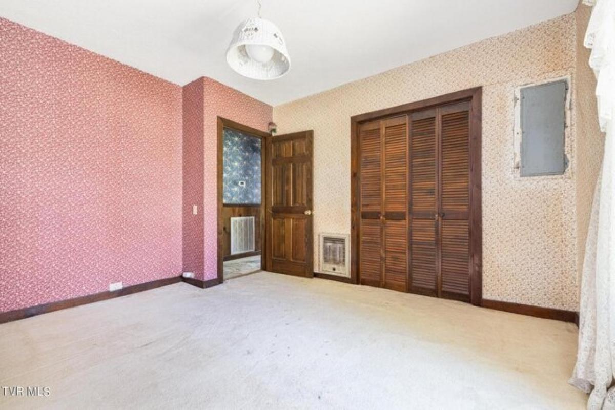 3 bedrooms House in Rogersville, USA No. 379656