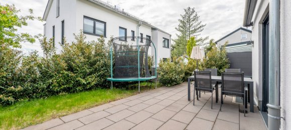 Таунхаус с 5 комнатами в Штутгарт, Германия № 18032 12