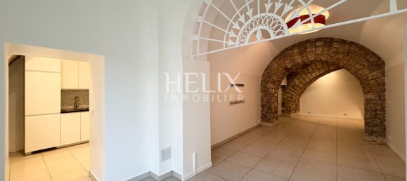 3 bedrooms House in Le Pecq, France No. 177112 8